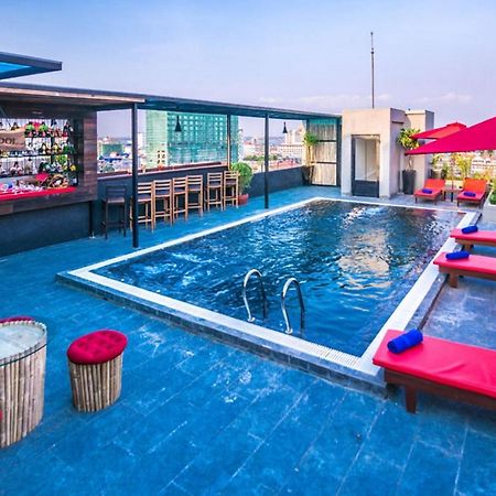 Diamond Palace Resort & Sky Bar Phnom Penh Eksteriør billede