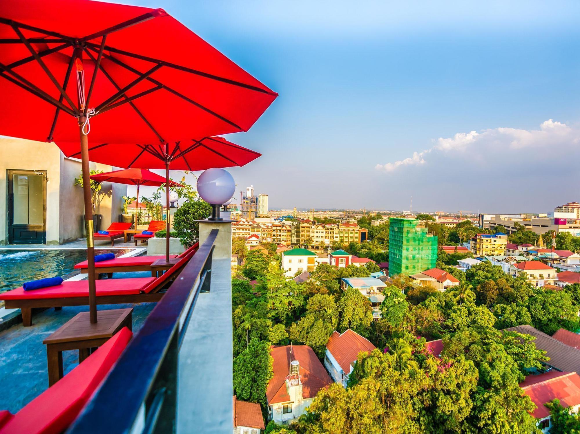 Diamond Palace Resort & Sky Bar Phnom Penh Eksteriør billede