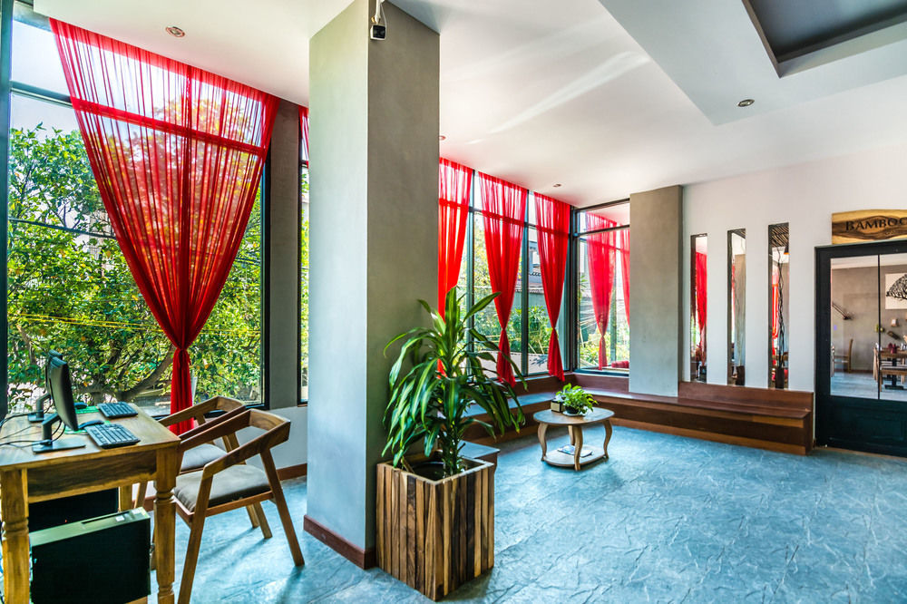Diamond Palace Resort & Sky Bar Phnom Penh Eksteriør billede