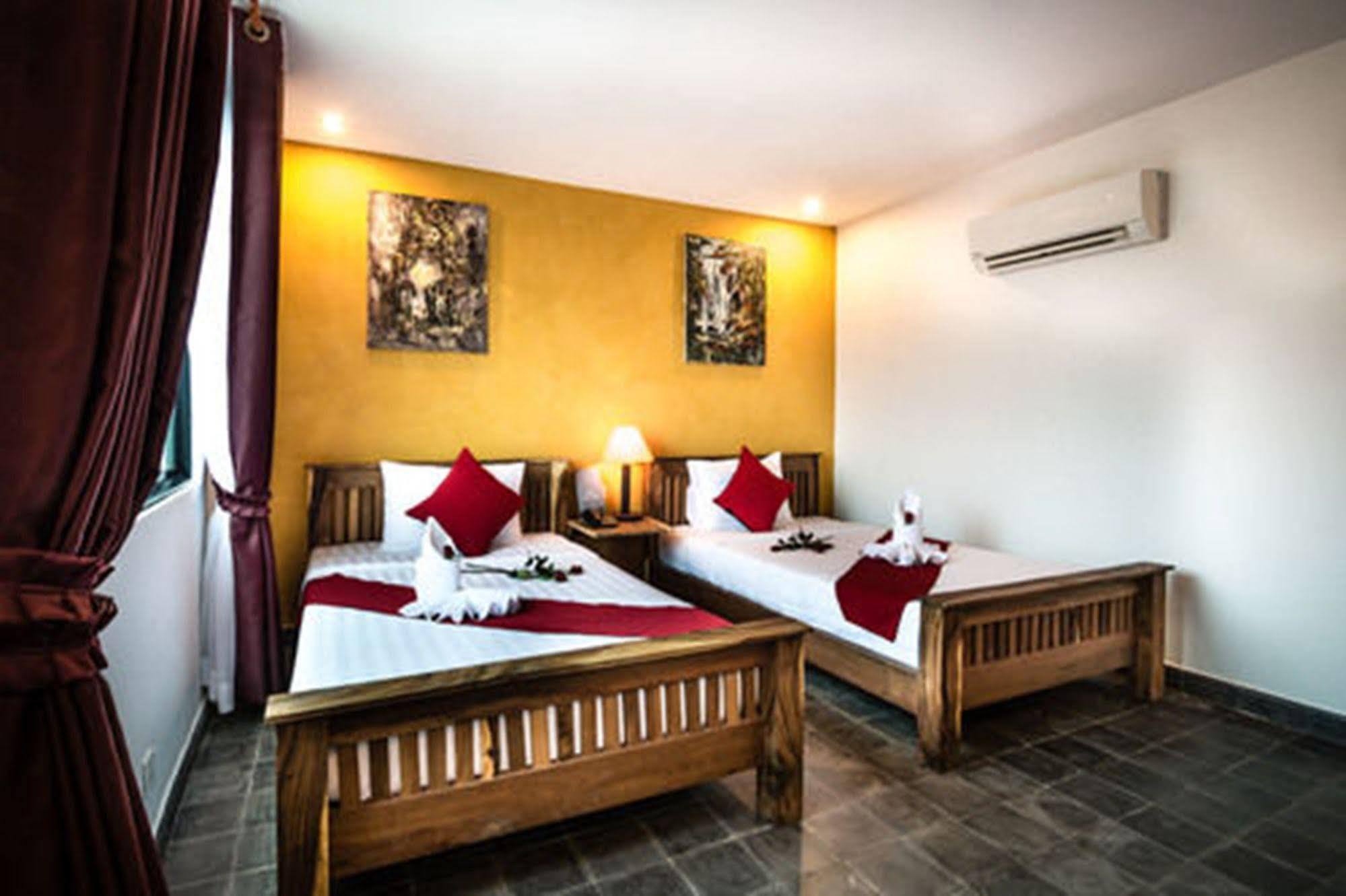 Diamond Palace Resort & Sky Bar Phnom Penh Eksteriør billede